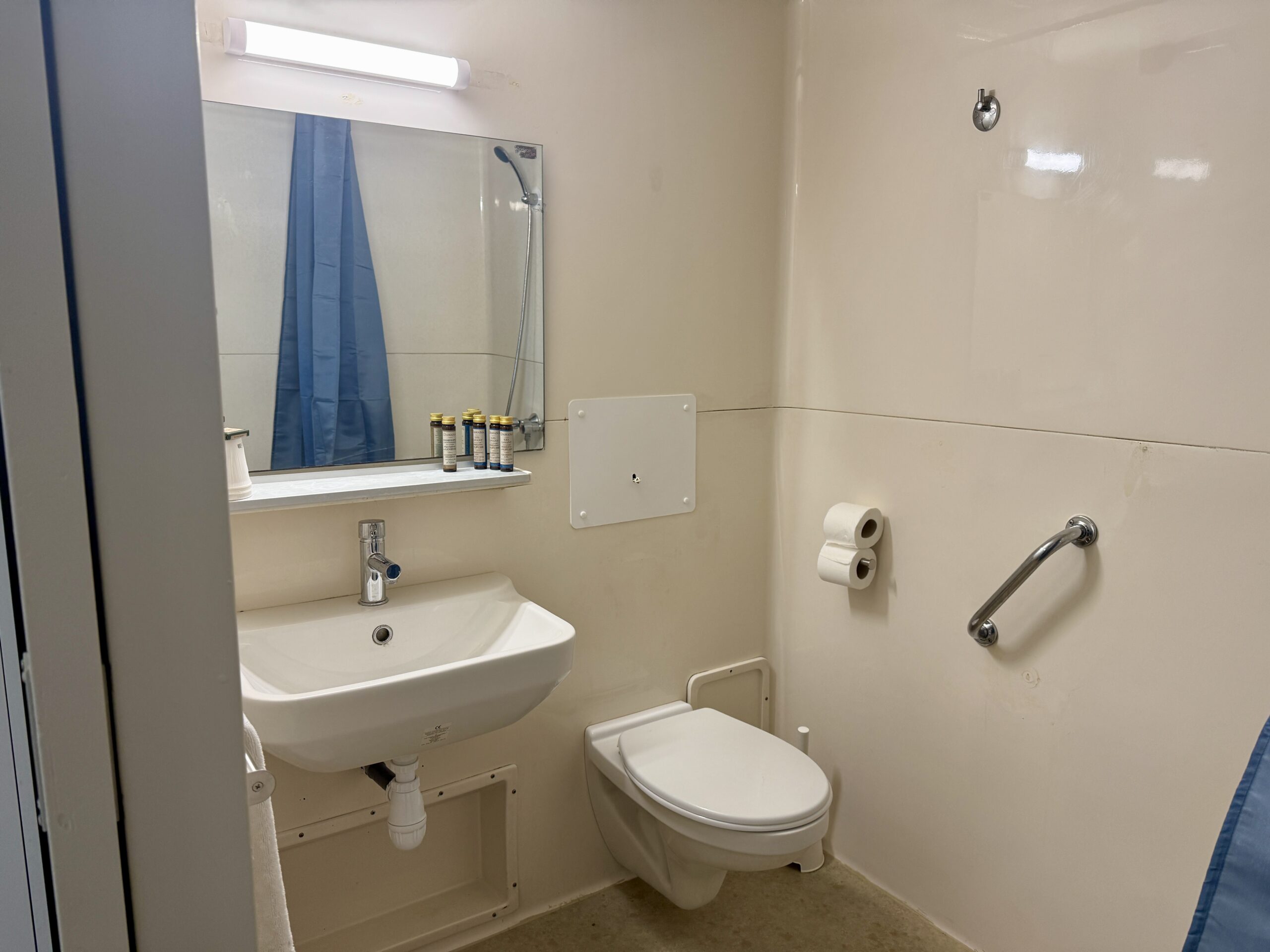 Accueil Mot hôtel salle de bain pmr